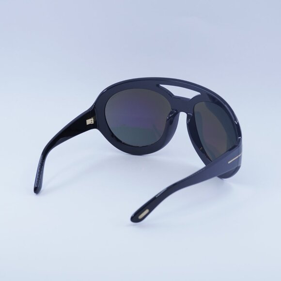 Tom Ford Serena-02 FT0886 01A Sunglasses Black Round Frame, Smoke Lenses - Picture 5 of 10